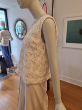 Load image into Gallery viewer, Blouse
