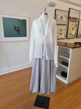 Load image into Gallery viewer, Sweater/ Cardigan
