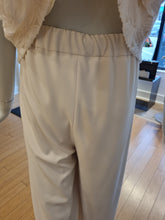 Load image into Gallery viewer, Trousers
