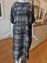 Load image into Gallery viewer, Dress
