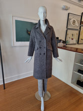 Load image into Gallery viewer, Coat
