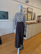 Load image into Gallery viewer, Trousers

