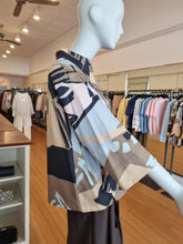 Load image into Gallery viewer, Shirt
