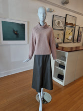 Load image into Gallery viewer, Turtleneck/ Sweater
