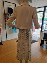 Load image into Gallery viewer, Jacket
