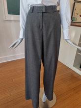 Load image into Gallery viewer, Trousers
