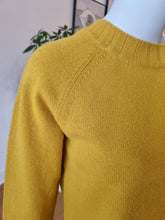 Load image into Gallery viewer, Sweater
