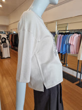 Load image into Gallery viewer, Blouse
