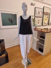 Load image into Gallery viewer, Blouse
