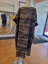 Load image into Gallery viewer, Dress
