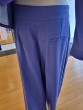 Load image into Gallery viewer, Trousers
