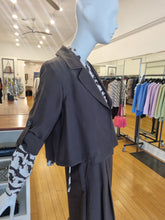 Load image into Gallery viewer, Jacket
