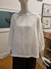 Load image into Gallery viewer, Blouse
