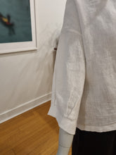 Load image into Gallery viewer, Blouse
