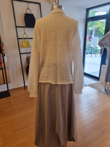 Sweater/Cardigan