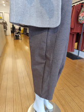 Load image into Gallery viewer, Barrel Pants/ Trousers
