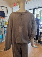 Load image into Gallery viewer, Sweater
