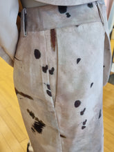 Load image into Gallery viewer, Trousers
