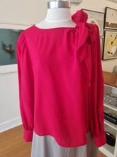 Load image into Gallery viewer, Blouse
