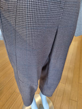 Load image into Gallery viewer, Barrel Pants/ Trousers
