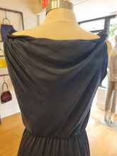 Load image into Gallery viewer, Dress
