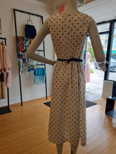 Load image into Gallery viewer, Dress
