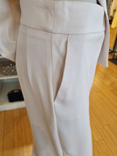 Load image into Gallery viewer, Trousers
