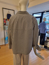 Load image into Gallery viewer, Shirt

