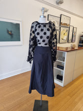 Load image into Gallery viewer, Blouse
